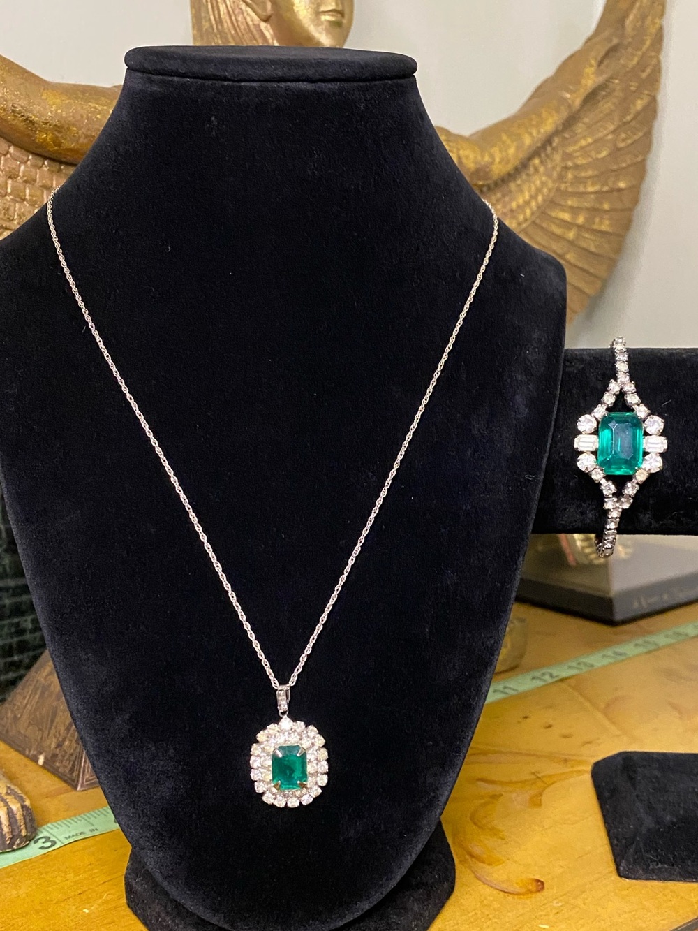 Vintage Emerald Halo Pendant Necklace and Bracelet Set - Green
